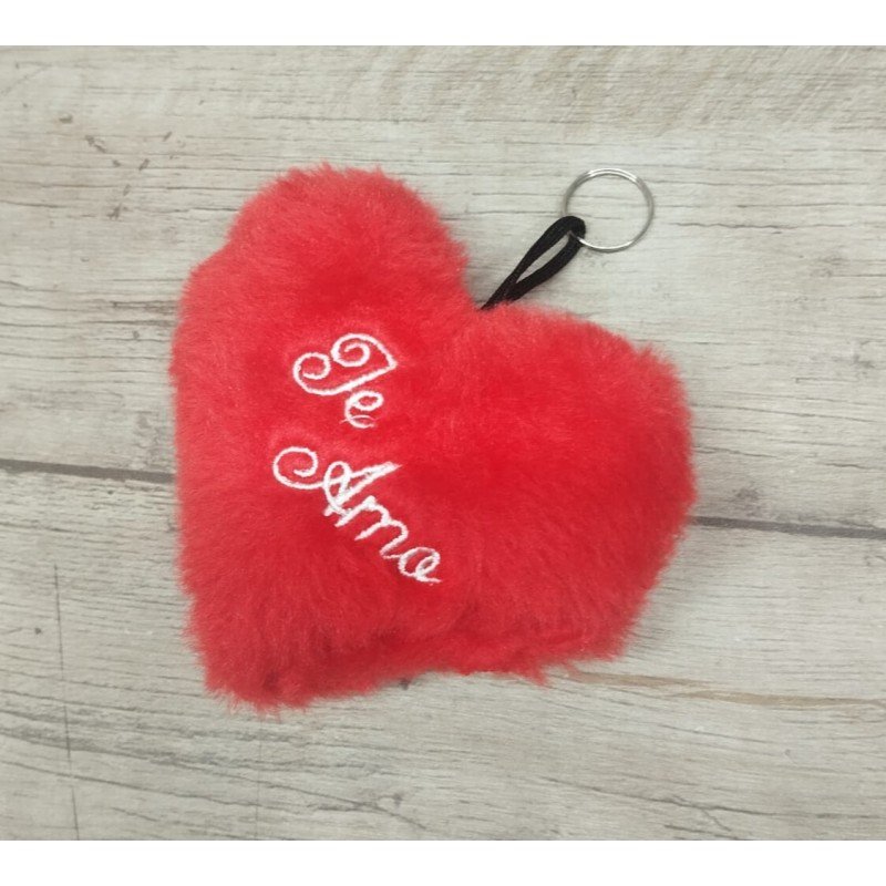 Chaveiro  "coração de pelúcia"
