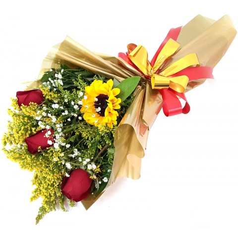 Buquê Amor de Ouro 40cm com 3 Rosas + Girassol