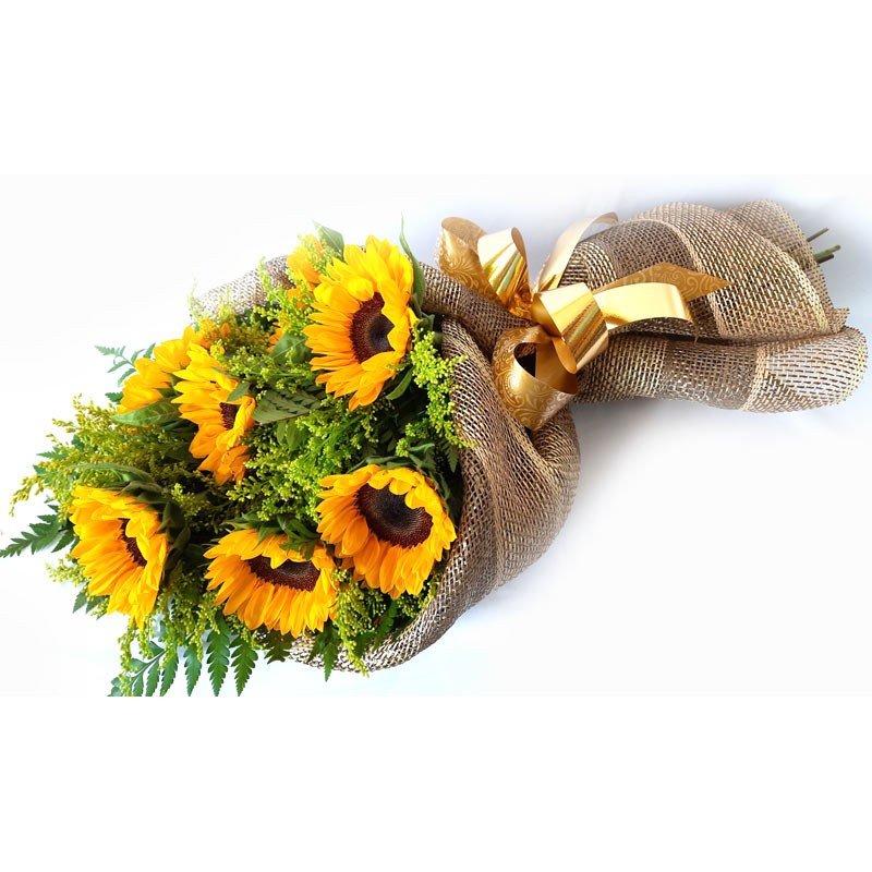 Buquê com 7 Girassois na Tela Decorada