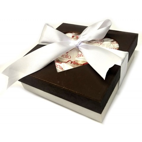 Caixa Te Amo com 18 Chocolate Raffaello